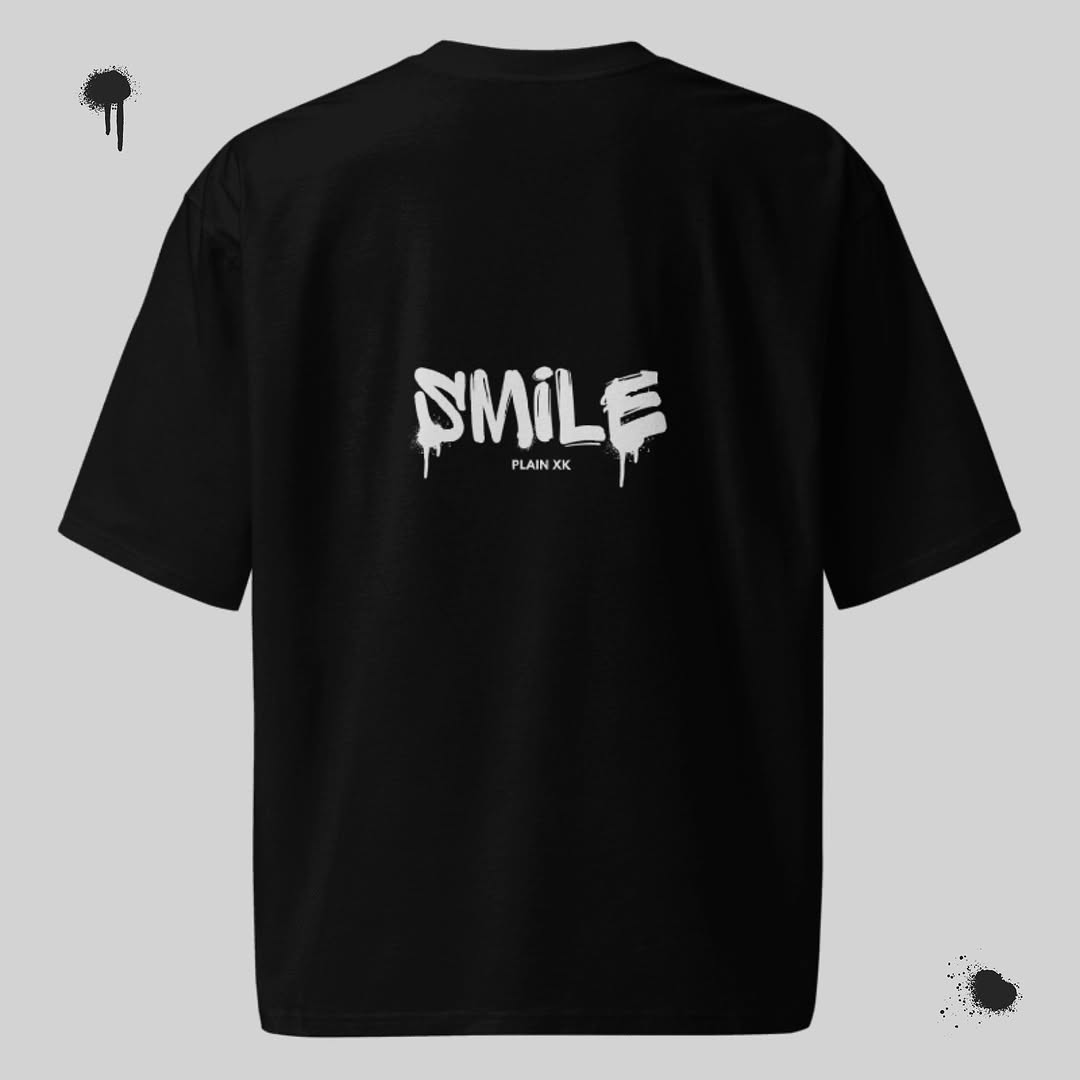 'SMILE' OVERSIZED T-Shirt